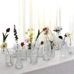 Vase à fleurs sur pied moderne nordique personnalisé en verre borosilicate de haute qualité, petit, mini, transparent, design unique, résistant aux hautes températures, en vrac - Product Image 1