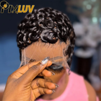 Perruques en cheveux humains en gros, perruques frontales en dentelle 13x4 coupe pixie, perruques en dentelle HD naturelles sans colle, perruques bouclées en cheveux brésiliens bruts pré-épilées