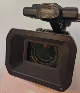 กล้องดิจิตอล Panasonic AG-DVX200MC 4K ระดับไฮเอนด์ พร้อมเลนส์ในตัว - Product Image 5