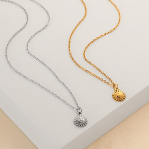 Collar de Cadena Cruzada Simple y Económico al por Mayor <span class=keywords><strong>2026</strong></span>, Colgante de Sol de Acero Inoxidable Dorado, Collar Delicado de Acero Titanio para Mujer - Product Image 1
