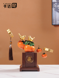 Escultura de Resina Epoxi con Diseño Ruyi Estilo Arte Folclórico Chino, Figura Decorativa de Caqui, Artesanía para Sala de Estar, Entrada o Vinoteca - Product Image 5