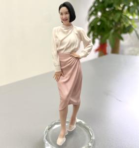 Ultrarealistische <span class=keywords><strong>3D</strong></span>-Porträtpuppe aus Kunstharz nach SLM-Technologie im Auftrag, Vollfarbdruck mit hoher Präzision als exklusives Geschenk - Product Image 3