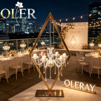 Lustre en cristal Oler pour événements et banquets, centre de table en métal doré avec diamants pour réception de mariage