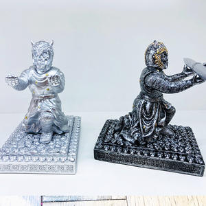 Portapenne Cavaliere Teschio con Penna, Accessorio da Scrivania Personalizzato, Supporto per Penne, <span class=keywords><strong>Miglior</strong></span> Regalo, Decorazione per Scrivania - Product Image 2