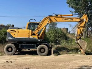 Excavadora de Ruedas Hyundai 150W-9 de Segunda Mano, de Buena Calidad y Precio Económico, Motor Cummins de 112kw, 15 Toneladas, Usada, en Venta en China - Product Image 3