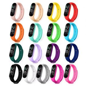 นาฬิกาข้อมืออิเล็กทรอนิกส์ปี 2024 นาฬิกาดิจิตอลกันน้ำ นาฬิกา LED - Product Image 4