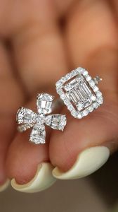 Anillo de Compromiso Xinfly con Diamantes Baguette de 0.56ct en Oro Blanco de 18K, Estilo Bypass FG - Product Image 4