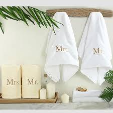 Serviettes en coton personnalisées blanches Flingertip - Souvenir de mariage, serviette pour la mariée - Product Image 4