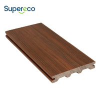 Planches de terrasse en composite WPC modernes, antidérapantes, imperméables, de style nouveau, durables, anti-UV, co-extrusion, gaufrage 3D, solides, à emboîtement
