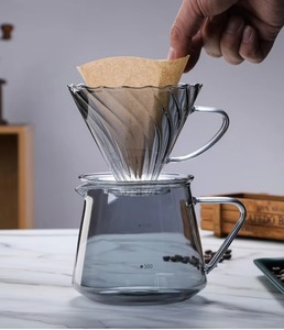 Carafe en verre écologique avec <span class=keywords><strong>goutteur</strong></span> de café <span class=keywords><strong>intégré</strong></span>, serveur de service, poignée en verre durable pour la préparation du café et du thé - Product Image 3