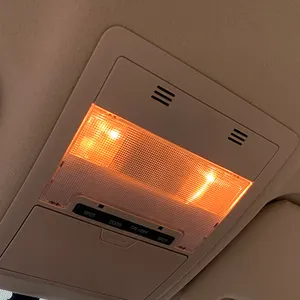 कार रोशनी और सामान पढ़ने दीपक इनडोर प्रकाश एलईडी कार आंतरिक लाइट कार लैंड क्रूजर के लिए भीतरी छत दीपक का नेतृत्व किया