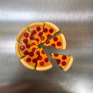 Aimant de réfrigérateur amovible en résine personnalisée, motif pizza de dessin animé, idéal pour étiquette fixe - Product Image 3