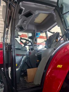 Nuevo Tractor Agrícola de 90 HP 4x4 con Cabina y Aire Acondicionado para Siembra y Cosecha en Argentina - Product Image 6