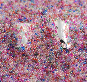 ลูกปัดตกแต่งเล็บรูปหญ้าคริสตัลขนาด0.6-0.8มม. เม็ดกลมเล็กแบบทำมือ3D พลอยเทียม100กรัม/แพ็ค - Product Image 4