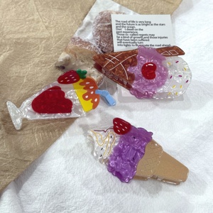 ใหม่ไอศกรีมฤดูร้อนพร้อมกรวยสตรอเบอร์รี่เชอร์รี่สดและน่ารัก stylegirl's back of the HEAD SHARK CLIP - Product Image 1