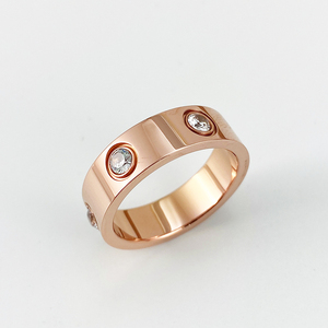 Bague en acier inoxydable plaqué or 18 carats pour femme, style vintage, or rose avec pierre et zircon, bijoux classiques en gros - Product Image 4