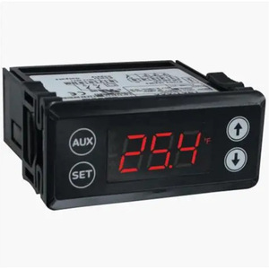 Interrupteur de température numérique Dwyer TSXT-242 25.4C avec affichage, contrôle de la réfrigération et protection du compresseur - Product Image 2