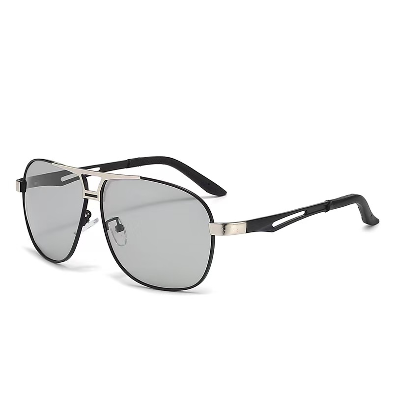 Black silver photochromic