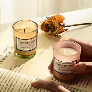 Bougie en cire de soja parfumée 100% naturelle, dans un bocal en verre, avec huile essentielle parfumée Amber Cup, cadeau écologique pour la Saint-Valentin - Product Image 4
