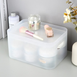 Organisateur de bureau en plastique de haute qualité pour la maison, empilable et anti-poussière, boîte de rangement bien rangée avec couvercle - Product Image 1
