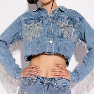 Nouvelle conception de veste pour femme automne, veste personnalisée avec strass, veste en jean courte vintage délavée à l'acide, ensemble OOTD - Product Image 2