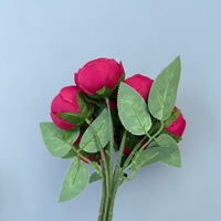Bouquet de 7 têtes de ranunculus artificiels, fleurs artificielles de thé rose nouées à la main pour la décoration de mariage et de table à la maison