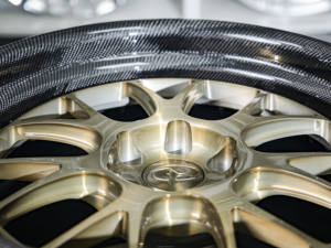 2 Stück Hochwertige PQ Maßgefertigte Geschmiedete Felgen für PKW in Champagnergold mit Gebürsteter Oberfläche und Carbonfaser-Details für G2 Viper GTS - Product Image 4