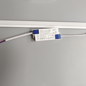 Panel de <span class=keywords><strong>luz</strong></span> <span class=keywords><strong>Led</strong></span> de fácil instalación para el hogar 595*595 40W, Panel de <span class=keywords><strong>luz</strong></span> <span class=keywords><strong>Led</strong></span>, <span class=keywords><strong>luz</strong></span> de techo <span class=keywords><strong>Led</strong></span> para montaje empotrado para dormitorio - Product Image 5