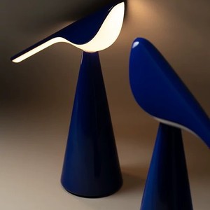 Modern Bird Shape Desk Lamp <b>Led</b> Touch Control Battery Powered For Bedroom Living Room Study Atmosphere <b>Lighting</b> - Product Image 1