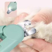 Coupe-ongles LED pour animaux de compagnie en acier inoxydable, ciseaux à griffes pour chats et chiens, couteau coupe-ongles