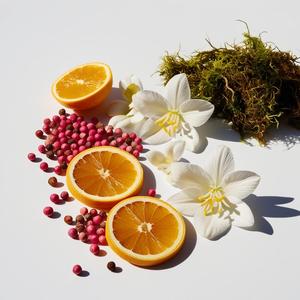 Divain 823 Para Ella, Perfume con Fragancia Chypre, Otoñal, Intensidad Moderada - Product Image 2