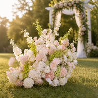 Centre de table de mariage de luxe, boule de fleurs artificielles avec support en métal doré, arrangement d'orchidées et de roses pour la décoration de table