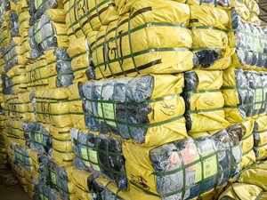 MS01 <span class=keywords><strong>Ropa</strong></span> Usada para Hombre en Buen Estado a Precio Económico, Camisas <span class=keywords><strong>de</strong></span> Manga Larga/Corta, <span class=keywords><strong>Ropa</strong></span> Mixta al por Mayor, Verano, Muy Limpia y Ordenada - Product Image 2