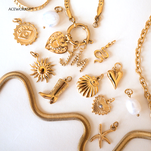 มรดกทองคำเหนือกาลเวลา |   จี้สแตนเลสสตีลชุบทอง 18K PVD สำหรับทำเครื่องประดับ DIY |   จี้รูปตัวอักษร หัวใจ และดวงตาปีศาจ - Product Image 3