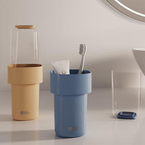 Set de Portacepillos de Dientes Life, Amarillo Limón, Portátil, para Viaje, con Vaso para Cuidado Bucal y Almacenamiento de Pasta Dental - Product Image 3