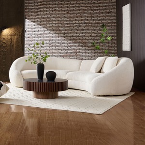 Sofá Seccional Curvo en Oferta, Superficie Tapizada en Terciopelo, Diseño Afelpado, Muebles Modernos para Sala de Estar - Product Image 2