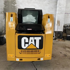 Chargeuse compacte sur pneus Caterpillar 252B d'occasion d'origine japonaise, capacité nominale de 2 tonnes, pour la construction - Product Image 5
