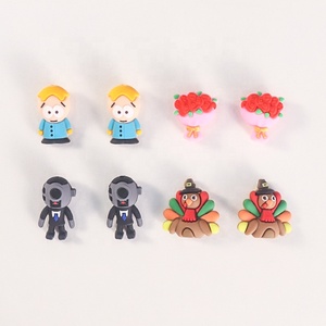 Venta al por mayor 3D South Park Tweek cuentas focales de silicona <span class=keywords><strong>Skibidi</strong></span> To ILET Cam era hombre cuentas encanto para DIY pluma hacer pulsera llavero - Product Image 2