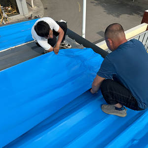 Empêchez la corrosion de panneau de toit en métal par l'installation de membrane de cachetage de fuite de toit - Product Image 1