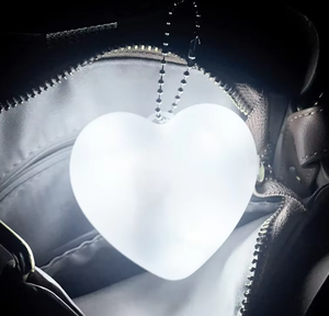 Lámpara LED Redonda con Forma de Corazón y Estrella, con Sensor Táctil, Llavero y Clip, Regalos de Navidad para Mujeres, Venta al Por Mayor - Product Image 6