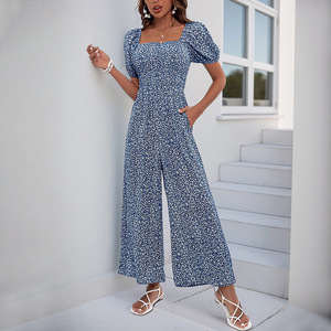 <span class=keywords><strong>Mono</strong></span> <span class=keywords><strong>fruncido</strong></span> elástico Cuello cuadrado Manga de burbuja Pierna ancha Monos estampados para mujer - Product Image 4