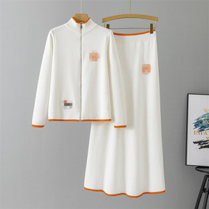 GX15005 Mode 2025 Herbst Winter Damenbekleidung Großhändler Streetwear Eleganter Langarm-Blazer und Maxi-Strickrock 2-teiliges Set - Product Image 5