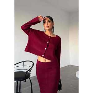 Ensemble de vêtements en tricot pour femmes Edge, taille S, rouge, jupe à manches longues, veste assortie - Product Image 2