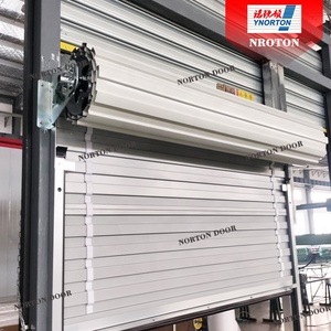 Porte manuelle enroulable en acier 10x10 pour entrepôt, porte automatique à volet roulant - Product Image 3