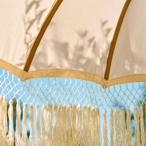 Parasol en bois massif sculpté à la main de style balinais avec pompons en macramé pour la décoration de patio, de jardin et de mariage (vente en gros) - Product Image 3