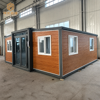 Maison Modulaire Moderne Personnalisable 20, 30 ou 40 pieds, Aménagement 1 à 4 Chambres avec Entrée Centrale en Verre, Maison Conteneur Résidentielle