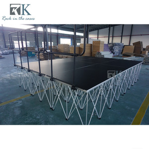 เวทียกพื้นแบบสี่เหลี่ยมจัตุรัสอลูมิเนียมขนาด 1 ม. x 1 ม. พร้อมกล่องขนส่ง - Product Image 5
