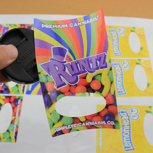 Prix usine auto-adhésif destructible vinyle autocollant personnalisé <span class=keywords><strong>Graffiti</strong></span> impression coquille d'oeuf autocollant pour l'utilisation de Street Art - Product Image 3