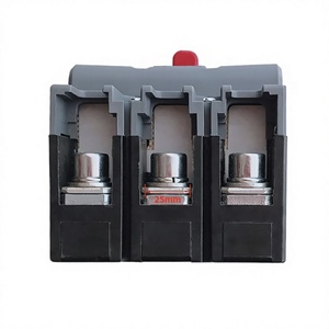Disjoncteur magnéto-thermique à boîtier moulé (MCCB) CDM3S-160S/3300 160A 3P 35kA 690V AC pour montage sur rail DIN, alimentation industrielle triphasée - Product Image 2