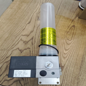 ปั๊มน้ำมันหล่อลื่น GMN-10-200-CB2-T ชิ้นส่วนแกนแบริ่งสำหรับเครื่องหยิบและวางชิ้นส่วน 220V ผลิตในญี่ปุ่น - Product Image 1